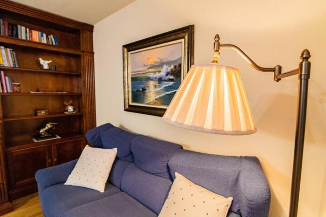 Residencial En Madrid Alquiler De Corta Estancia No Turistico Eksteriør billede