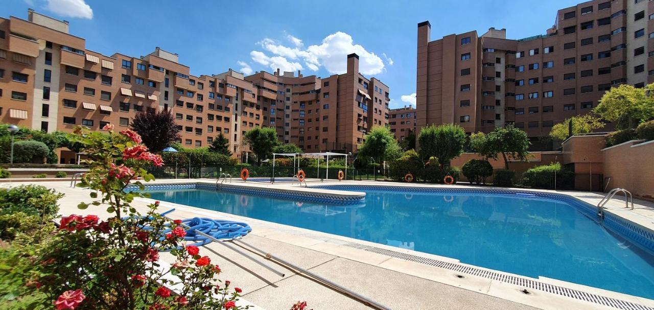 Residencial En Madrid Alquiler De Corta Estancia No Turistico Eksteriør billede